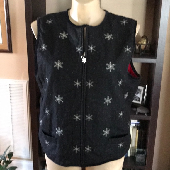 Talbots Jackets & Blazers - Talbots Snowflake Wool Blend Vest XL NWT